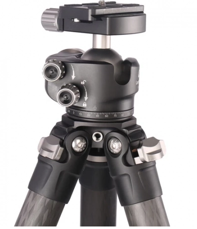 LS-324C Tripod with LH-40 PCL Ball Head