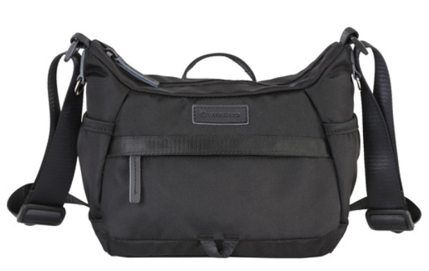 VEO GO 21M BK SHOULDER BAG, BLACK